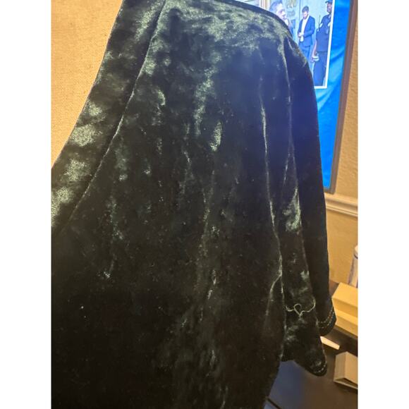 Women’s Amaryllis Lot of 2 Velvet V-Neck Tops. Size 2XL - Picture 2 of 6